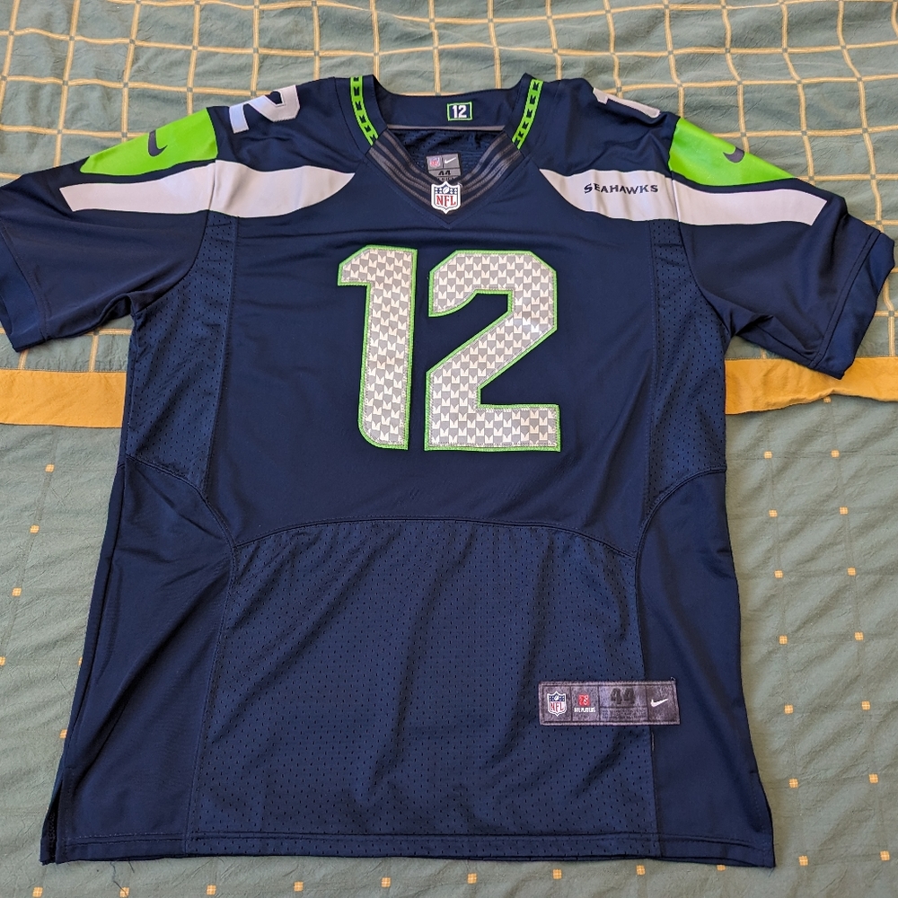 NFL Seattle Seahawks #12 Jersey Size 44